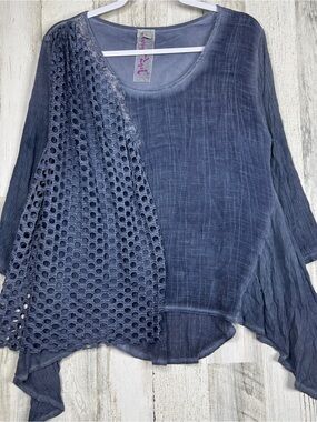 Pretty Angel Floral Lace Top Coral Large Boho Whimsical Asymmetrical Hem Crochet